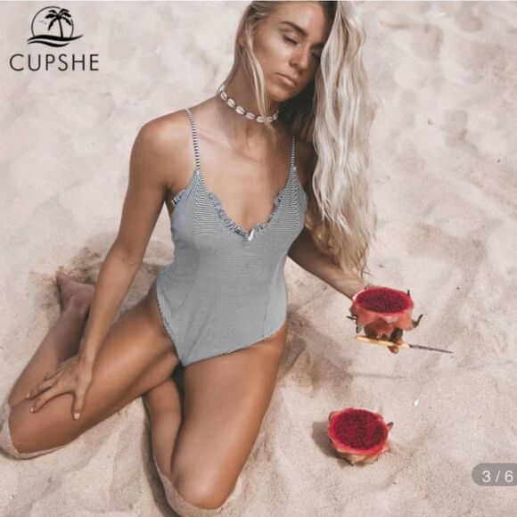 Cupshe Other - CUPSHE Black White Striped Ruffle Trim One-piece Swimsuit XL